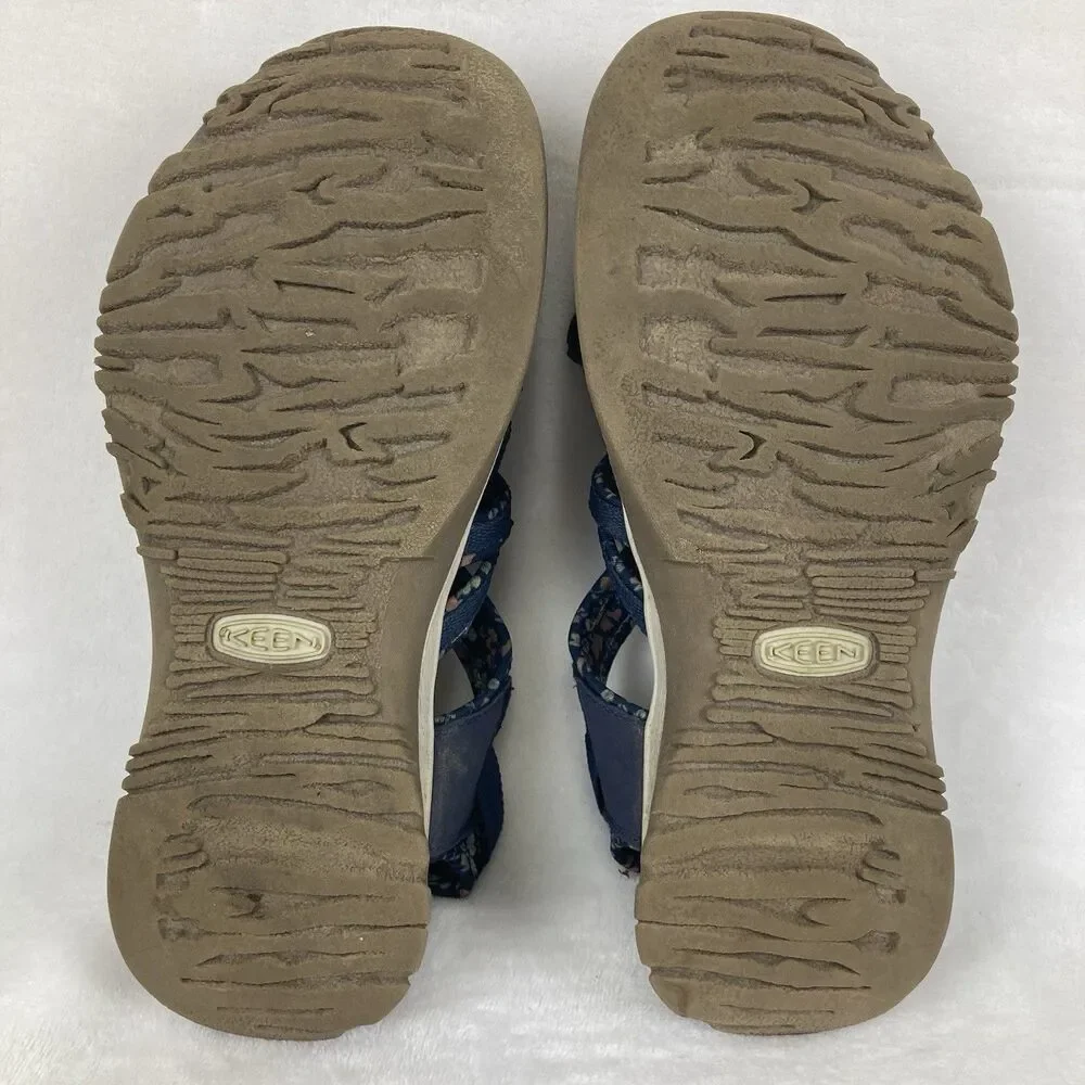 KEEN Sandals Women’s Size 8 Navy Blue Floral Outdoor Shoes Waterproof Hiking